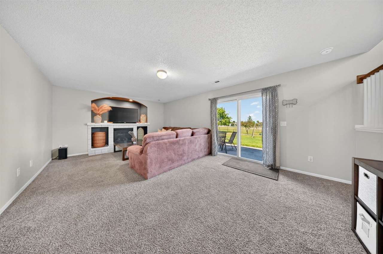 1074 Cory Court North Liberty IA 52317
