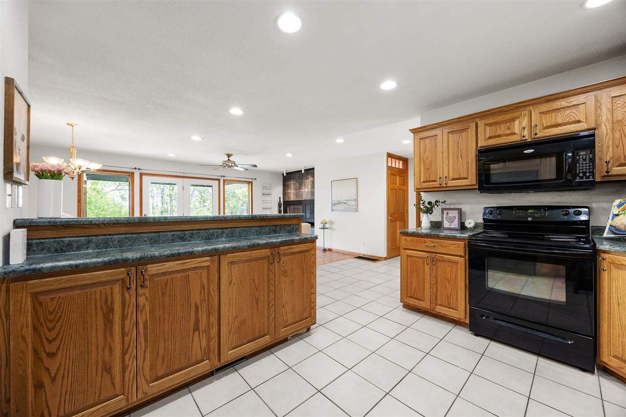 3606 Sun Valley Drive NE North Liberty IA 52317