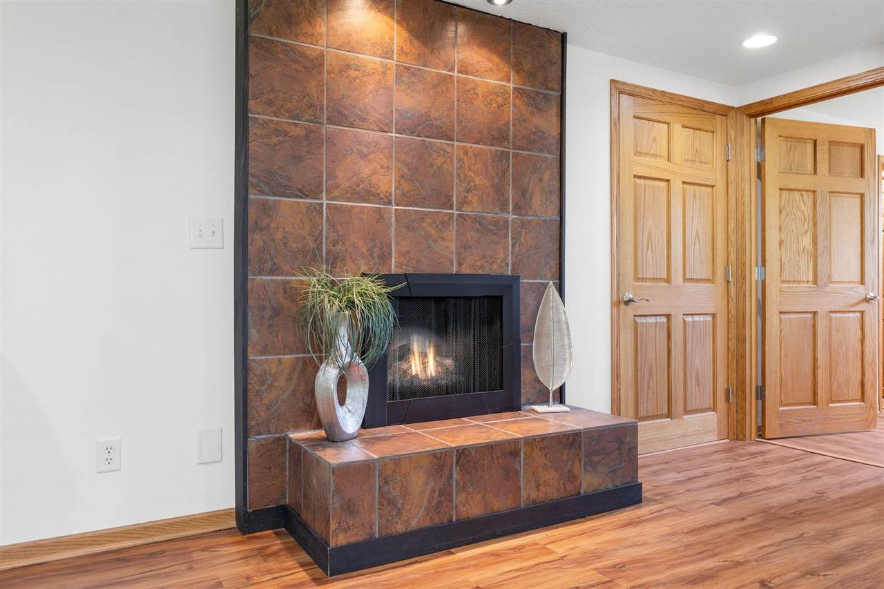 3606 Sun Valley Drive NE North Liberty IA 52317
