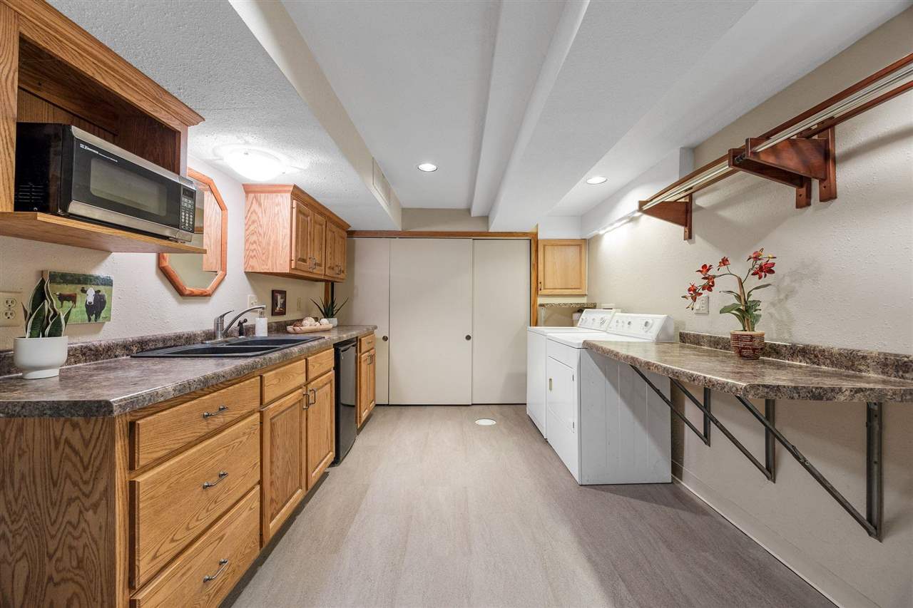 3606 Sun Valley Drive NE North Liberty IA 52317