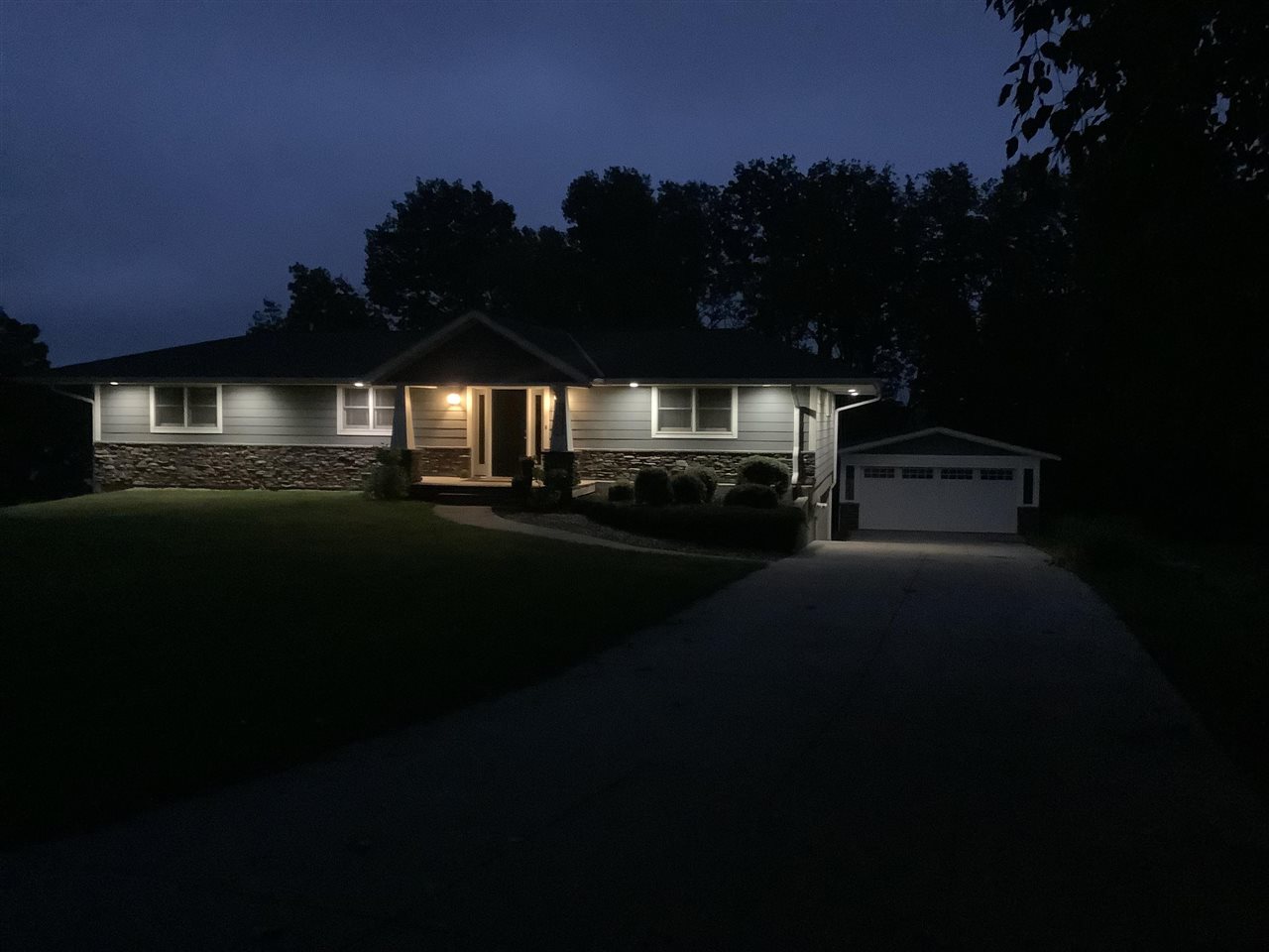 3606 Sun Valley Drive NE North Liberty IA 52317