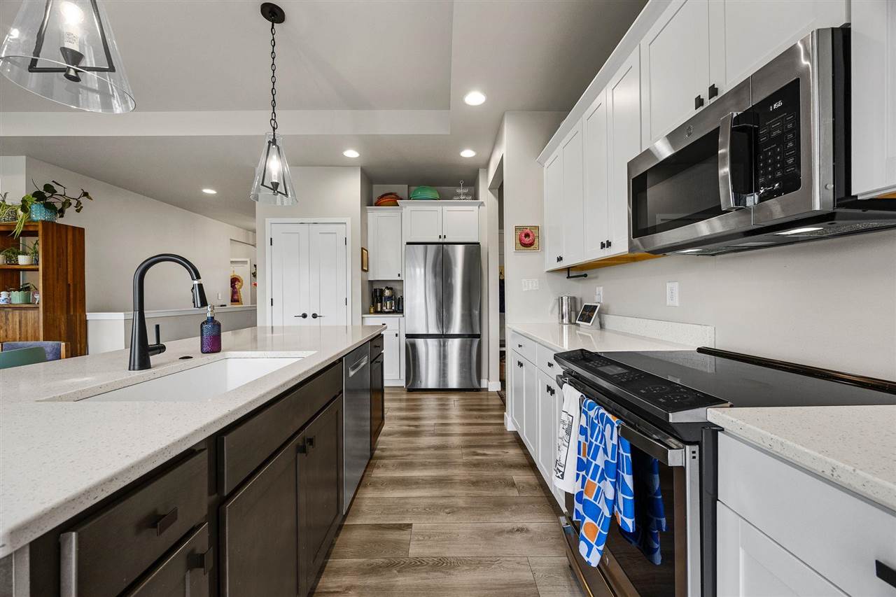 4523 Luke Drive Iowa City IA 52246