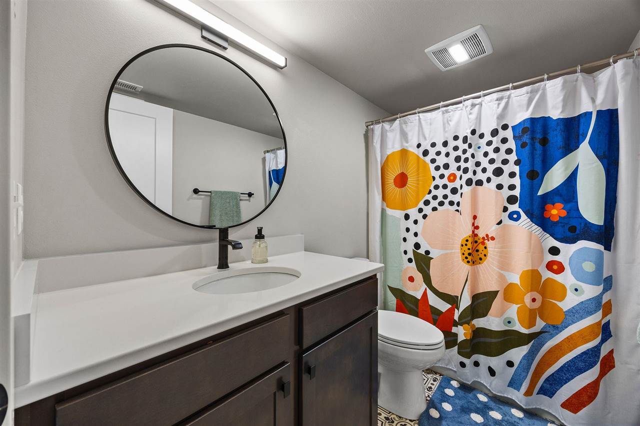 4523 Luke Drive Iowa City IA 52246