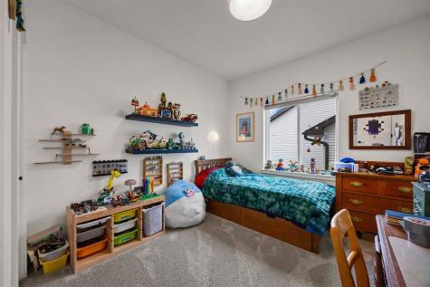 4523 Luke Drive Iowa City IA 52246