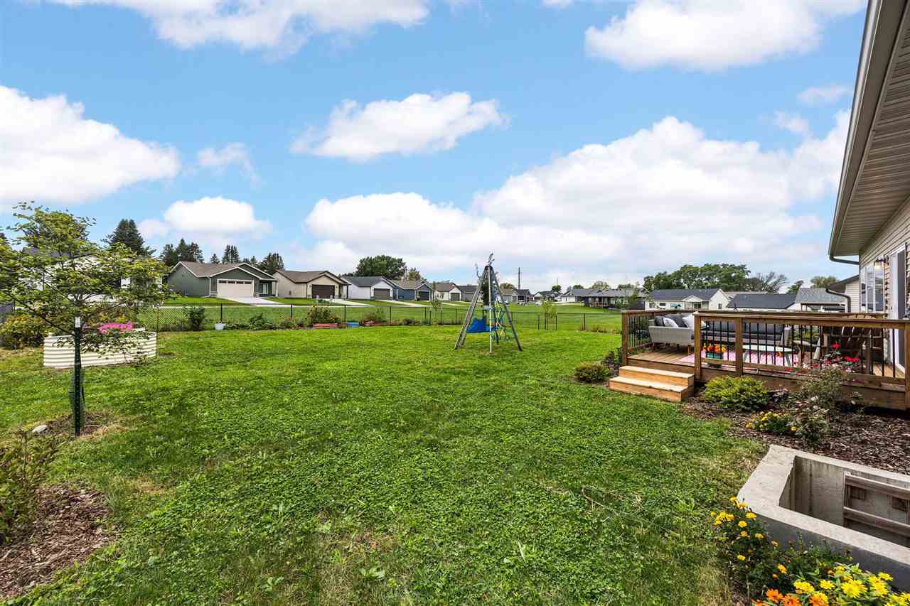 4523 Luke Drive Iowa City IA 52246