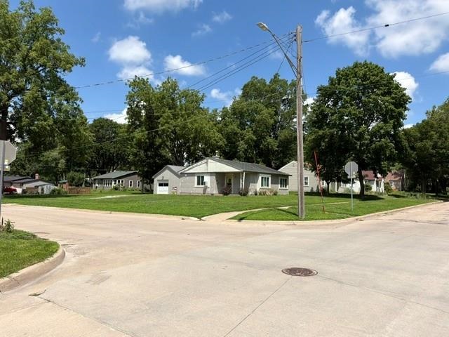 Iowa City IA, 627 3RD Avenue