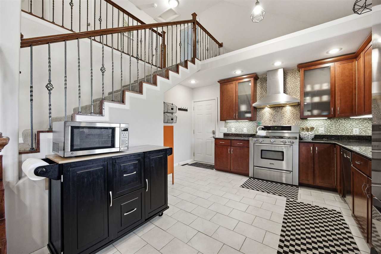 1019 Chamberlain Drive Iowa City IA 52240