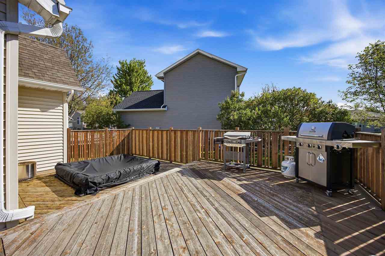 1019 Chamberlain Drive Iowa City IA 52240