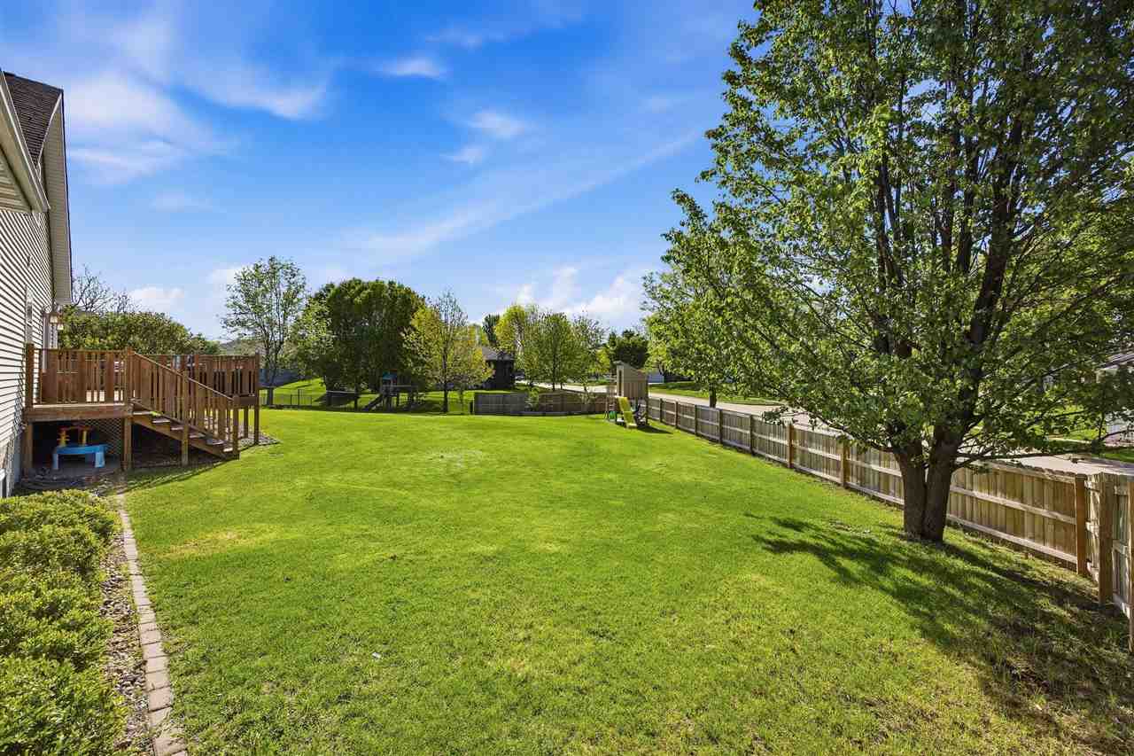1019 Chamberlain Drive Iowa City IA 52240