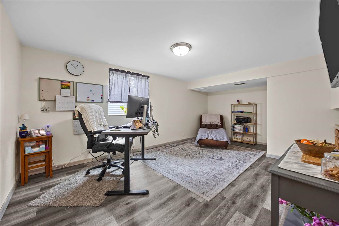 6409 Meadowlark Drive Cedar Rapids IA 52404
