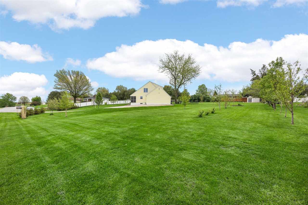 6409 Meadowlark Drive Cedar Rapids IA 52404