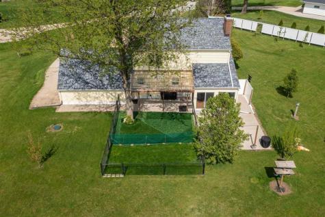 6409 Meadowlark Drive Cedar Rapids IA 52404