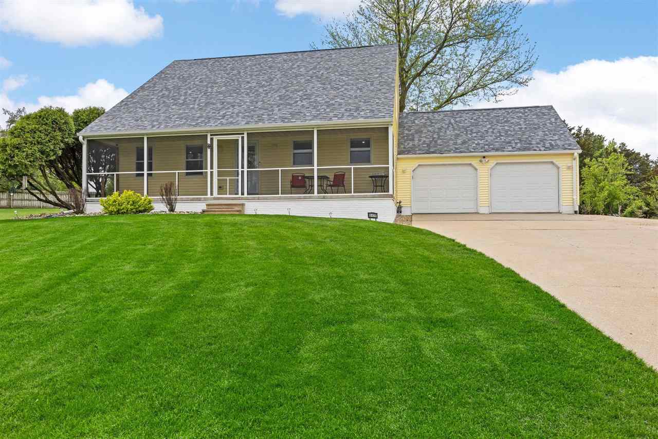 6409 Meadowlark Drive Cedar Rapids IA 52404