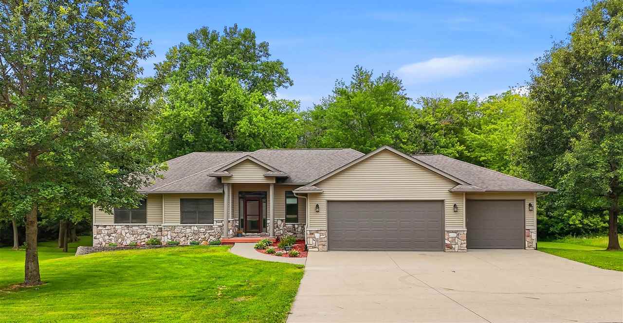 1133 Quail Court Riverside IA 52327