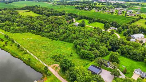 1133 Quail Court Riverside IA 52327
