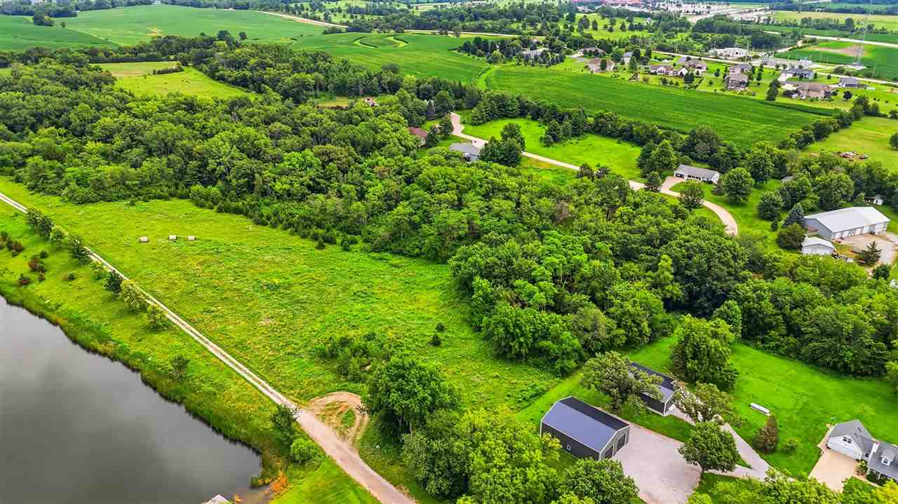 1133 Quail Court Riverside IA 52327