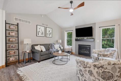 1133 Quail Court Riverside IA 52327