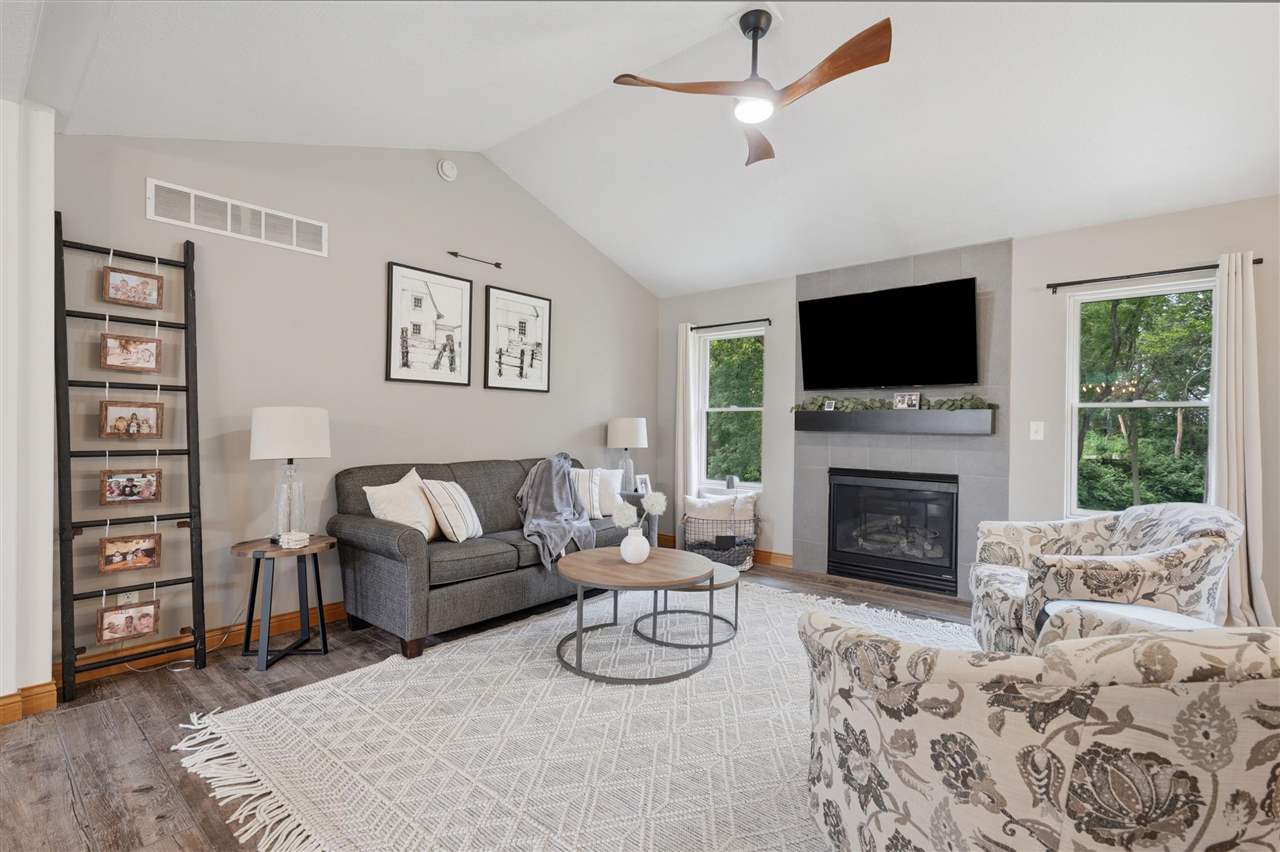 1133 Quail Court Riverside IA 52327