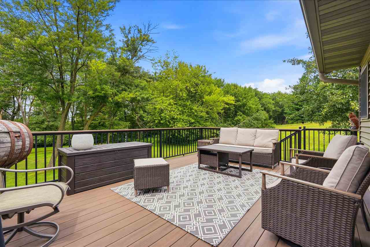1133 Quail Court Riverside IA 52327