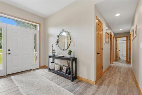 1133 Quail Court Riverside IA 52327