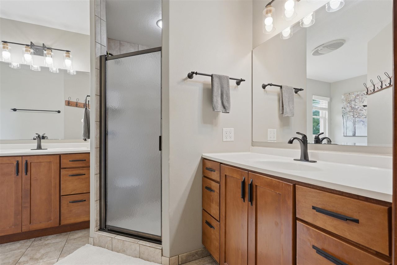 1133 Quail Court Riverside IA 52327
