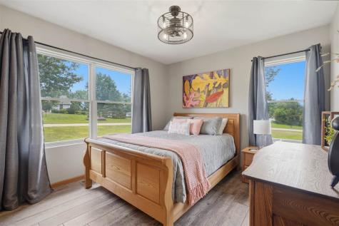 1133 Quail Court Riverside IA 52327
