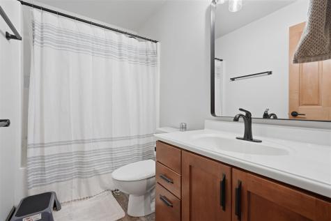 1133 Quail Court Riverside IA 52327