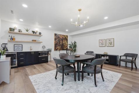 1133 Quail Court Riverside IA 52327