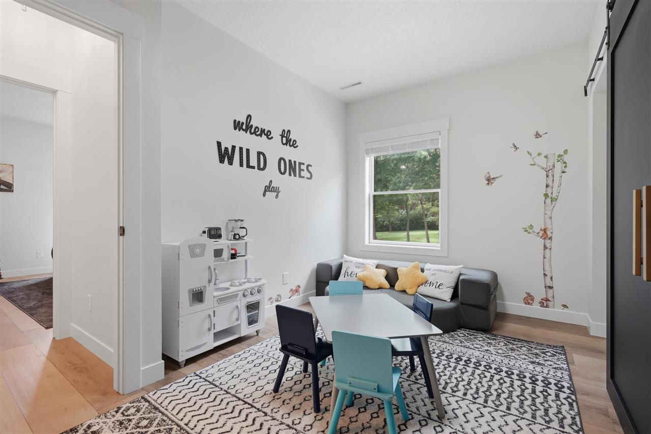 1133 Quail Court Riverside IA 52327