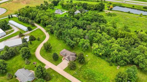 1133 Quail Court Riverside IA 52327