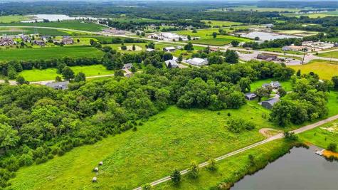 1133 Quail Court Riverside IA 52327