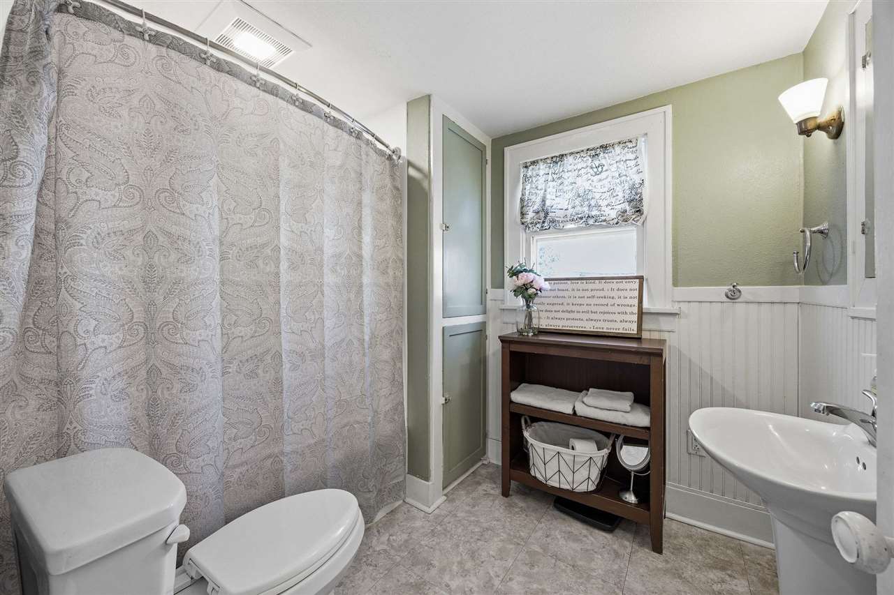 618 Dearborn Street Iowa City IA 52240