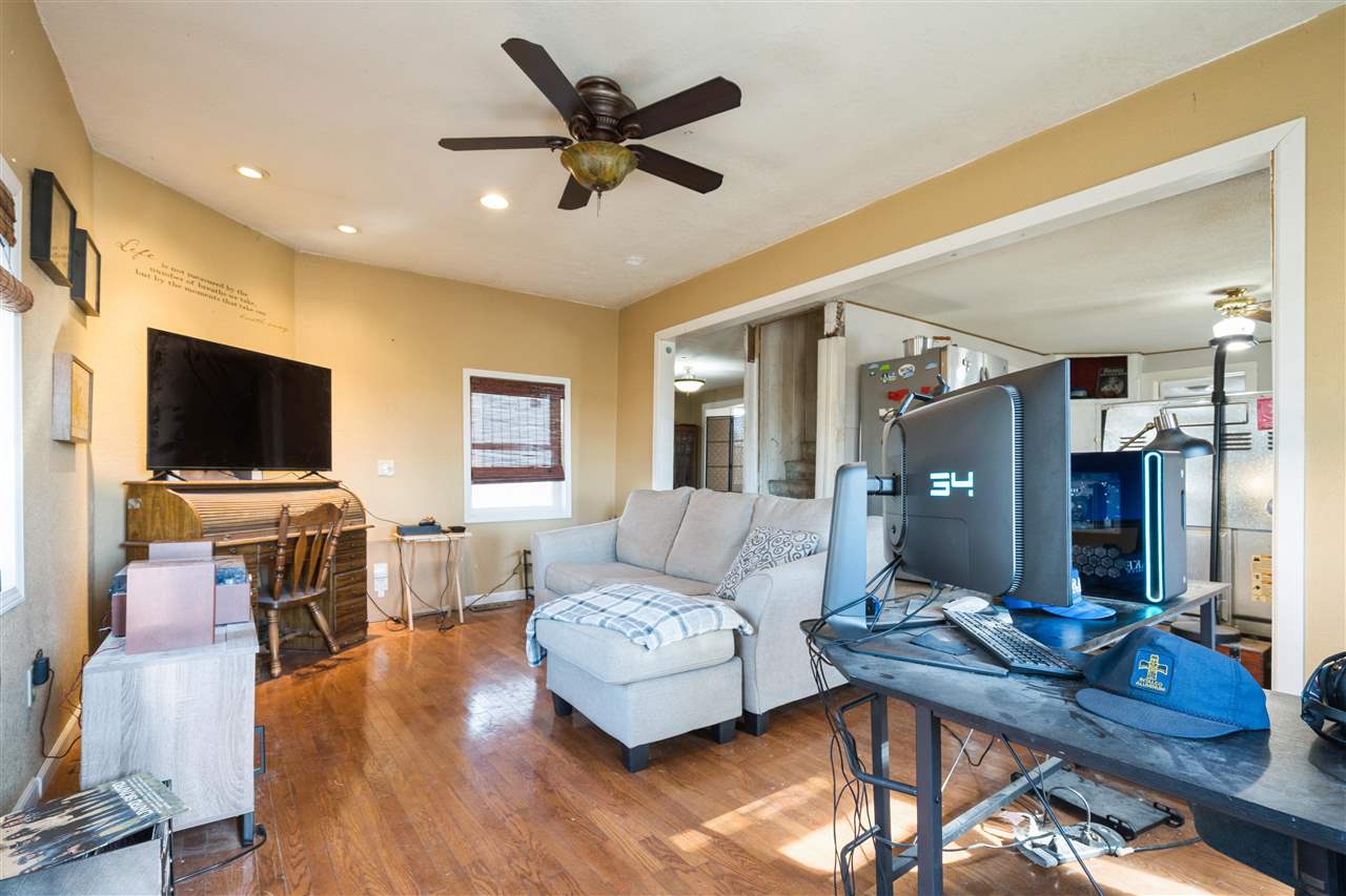 342 280th Street West Branch IA 52358