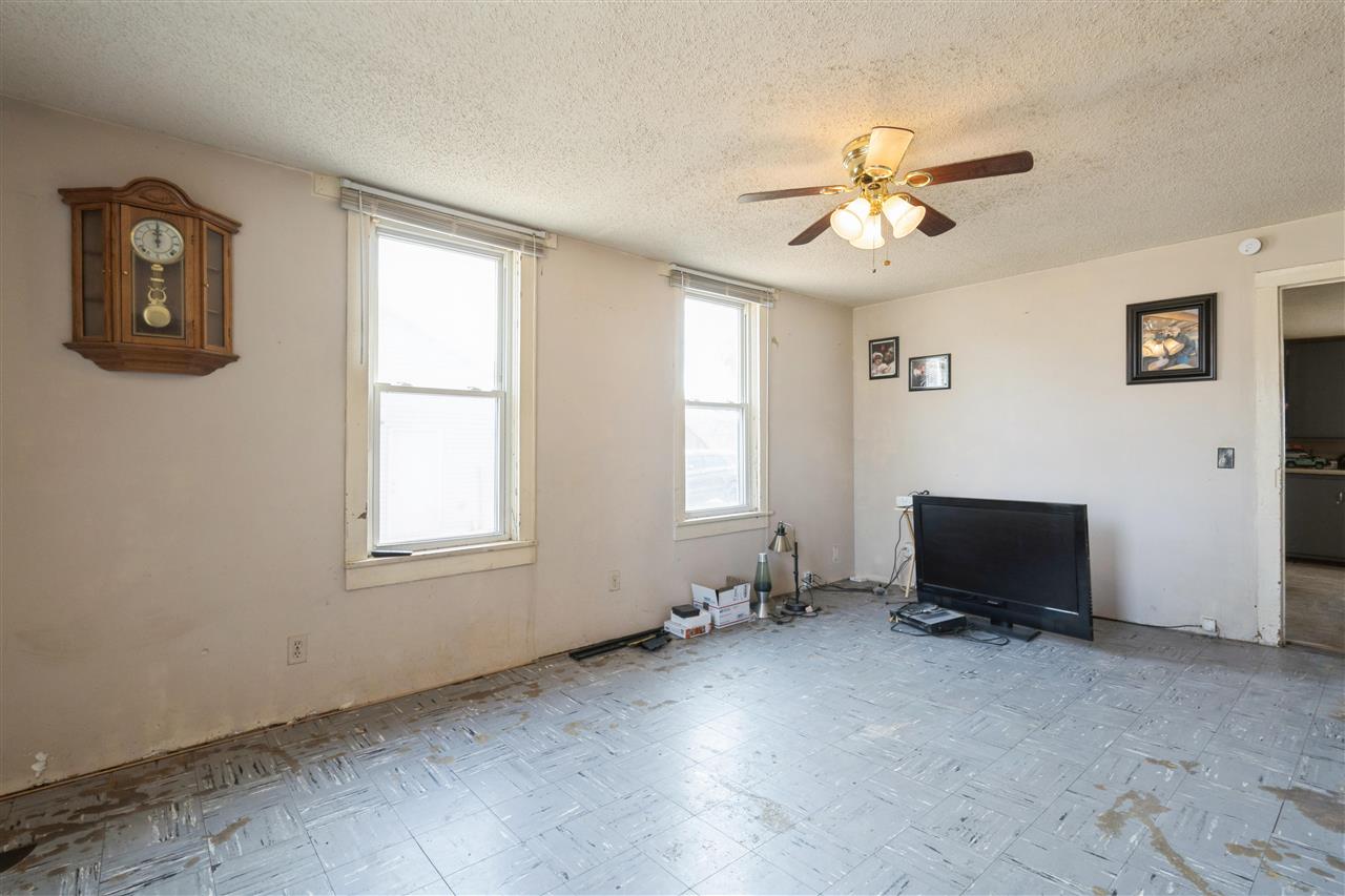 342 280th Street West Branch IA 52358