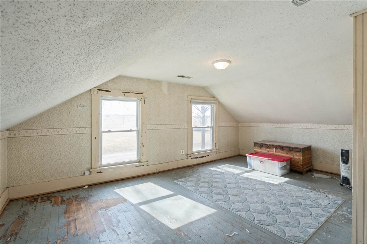 342 280th Street West Branch IA 52358