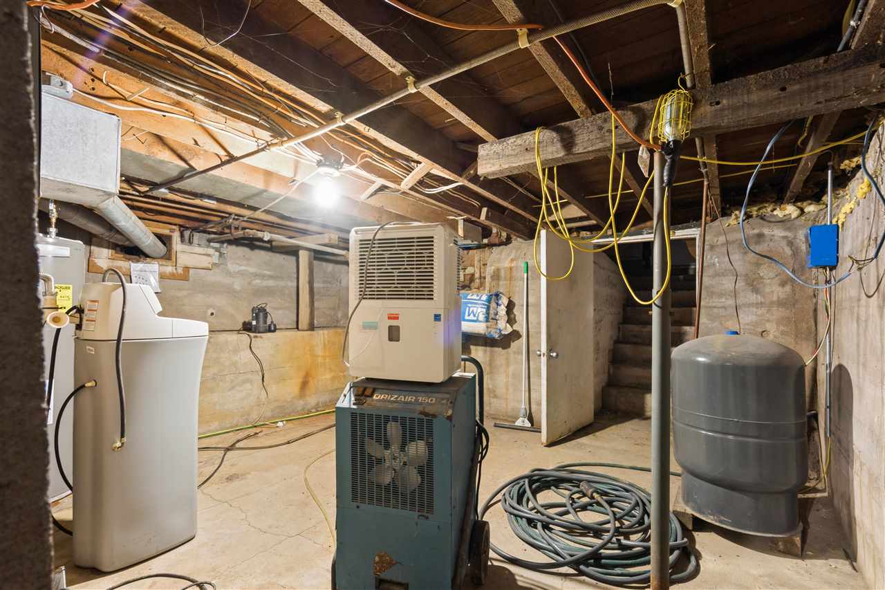 342 280th Street West Branch IA 52358