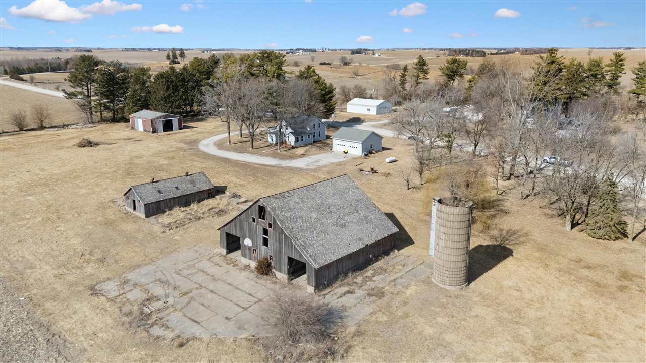 342 280th Street West Branch IA 52358
