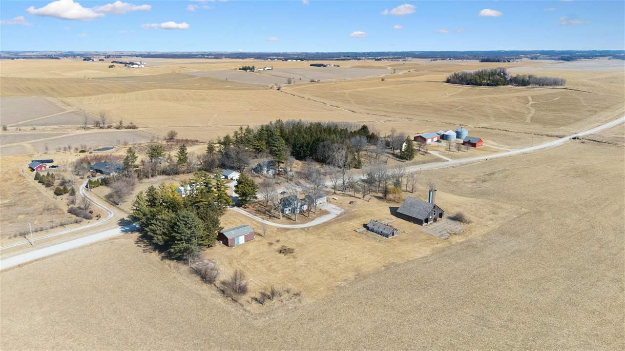 342 280th Street West Branch IA 52358