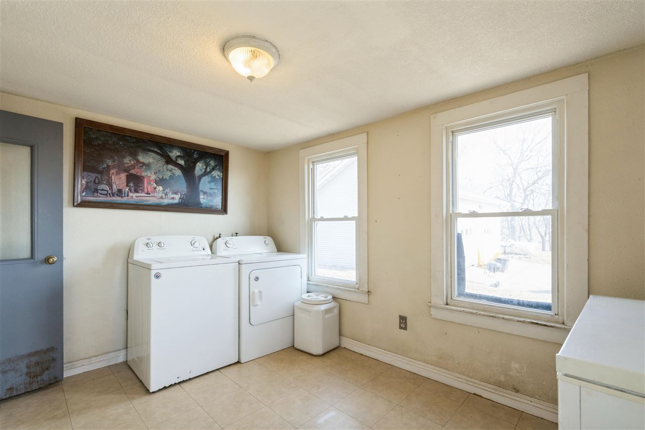 342 280th Street West Branch IA 52358