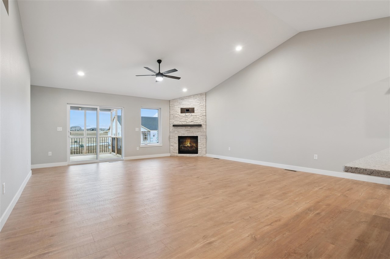 825 Prairie View Drive West Branch IA 52358