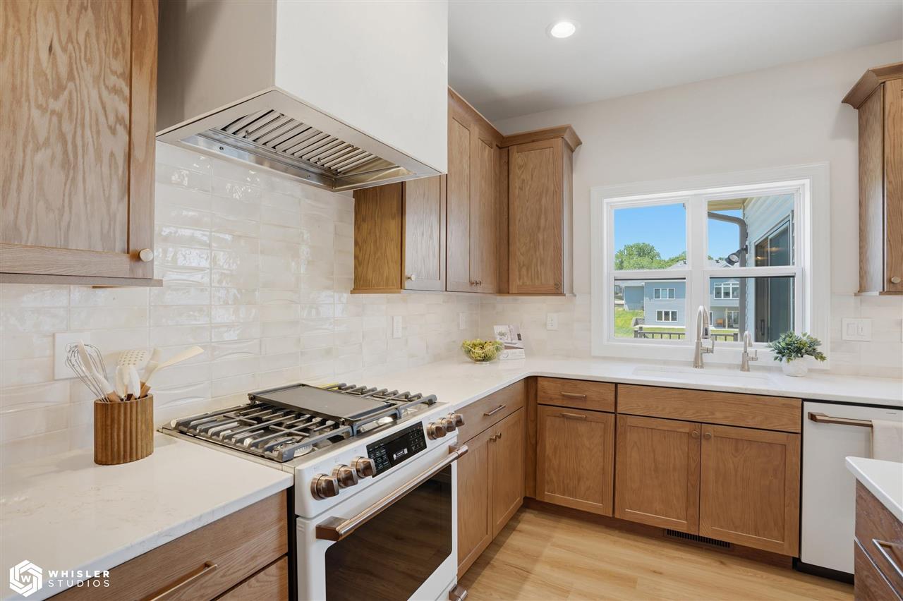 1152 Kona Circle Coralville IA 52241