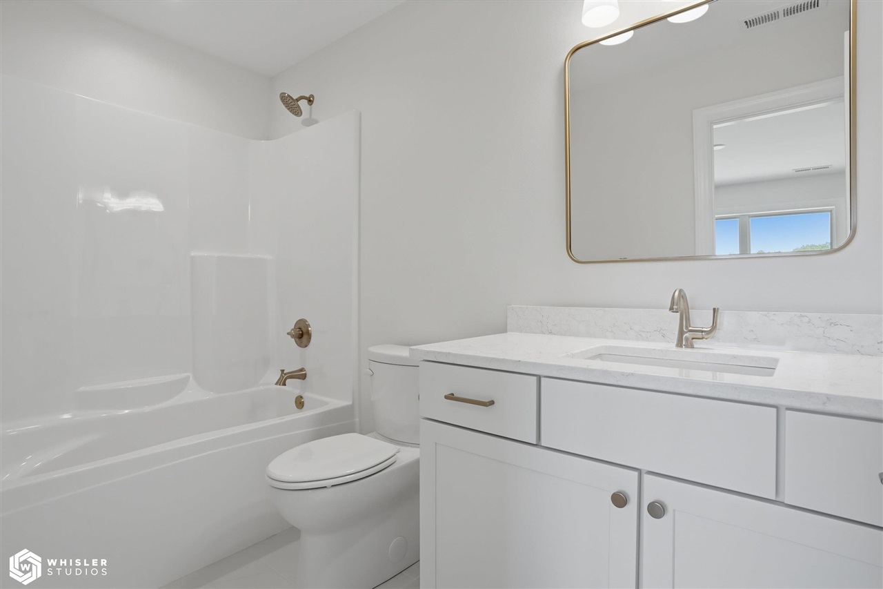 1152 Kona Circle Coralville IA 52241