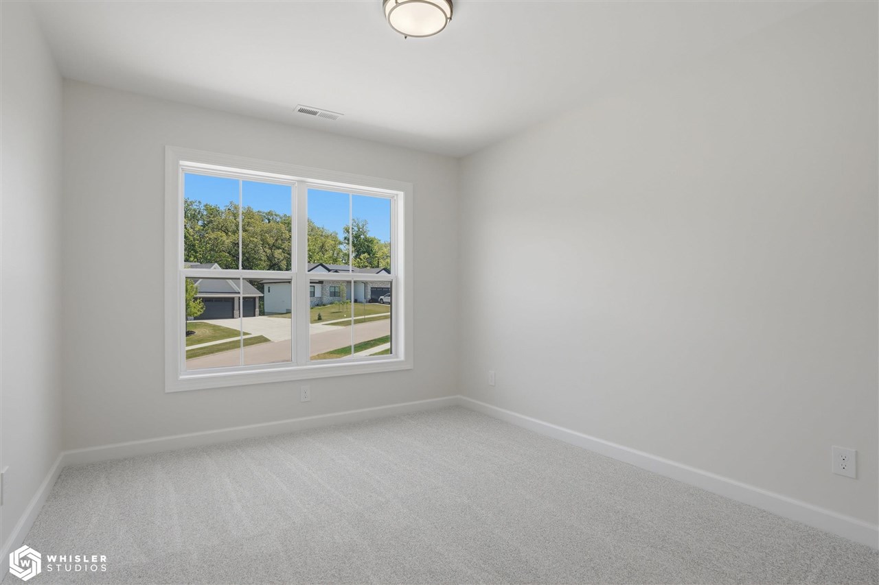 1152 Kona Circle Coralville IA 52241