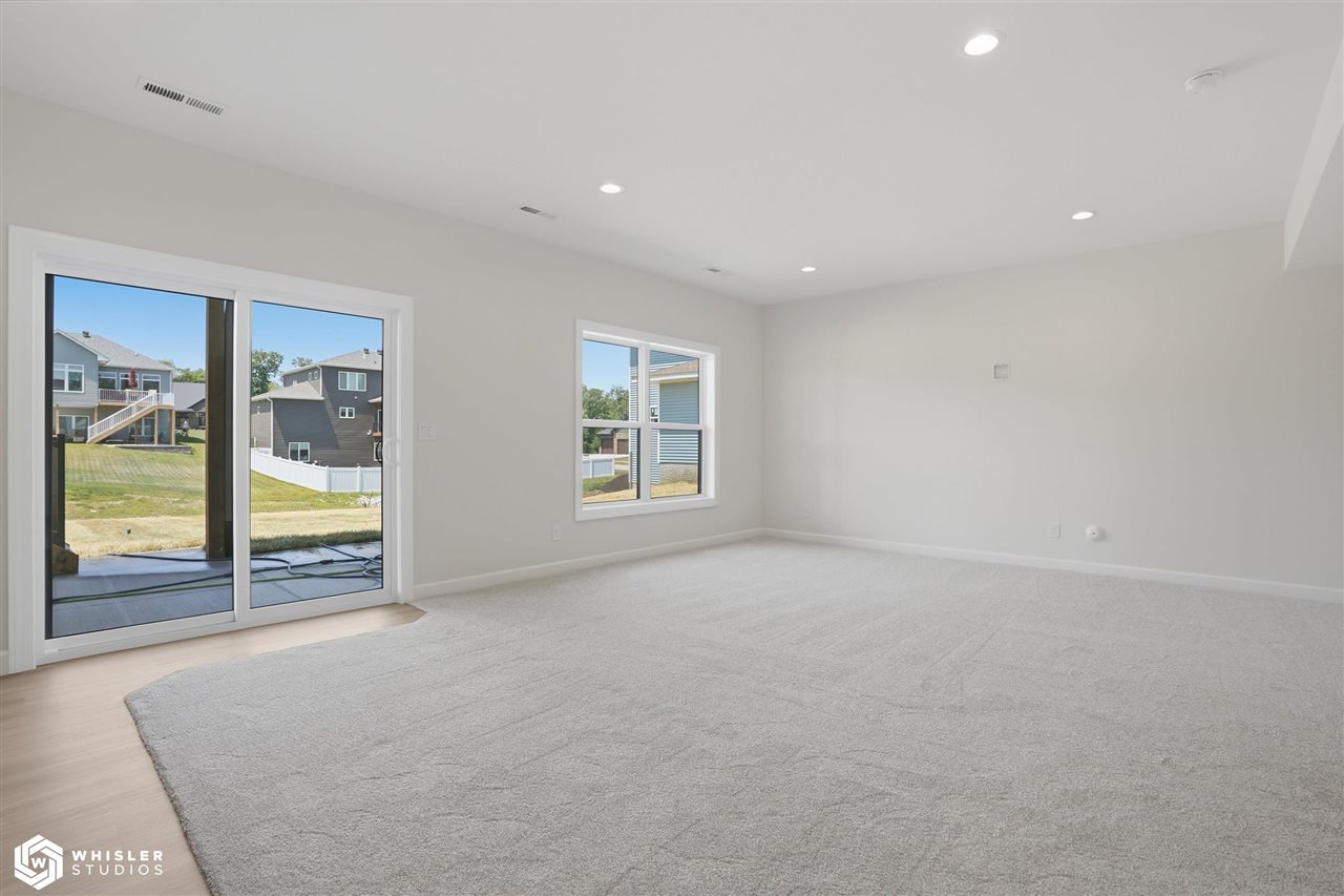 1152 Kona Circle Coralville IA 52241