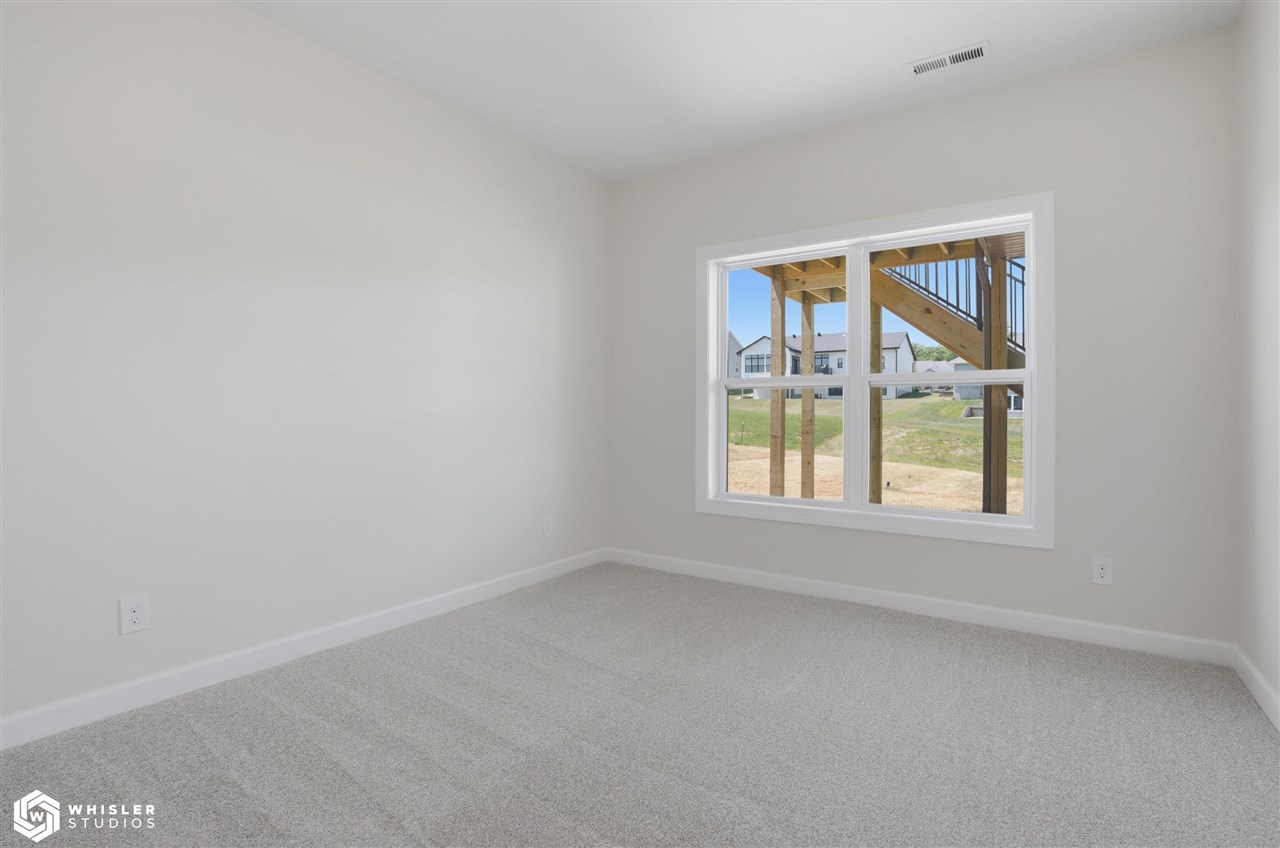 1152 Kona Circle Coralville IA 52241