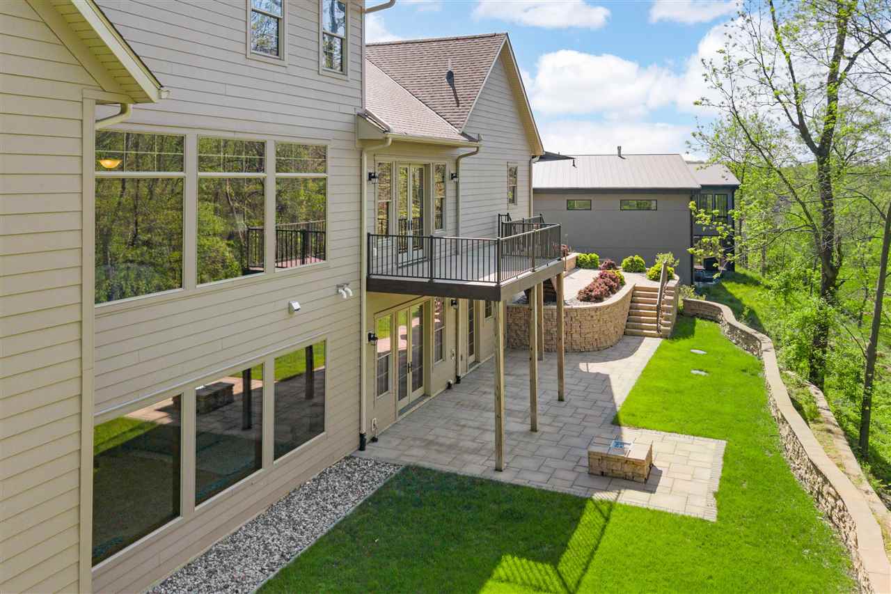 3009 Woodland Ridge Drive NE Iowa City IA 52240