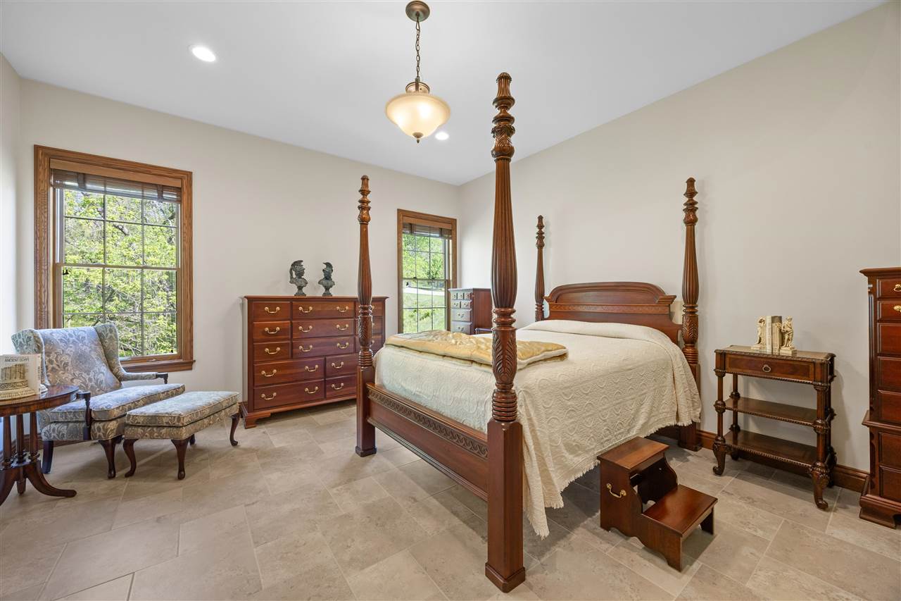 3009 Woodland Ridge Drive NE Iowa City IA 52240