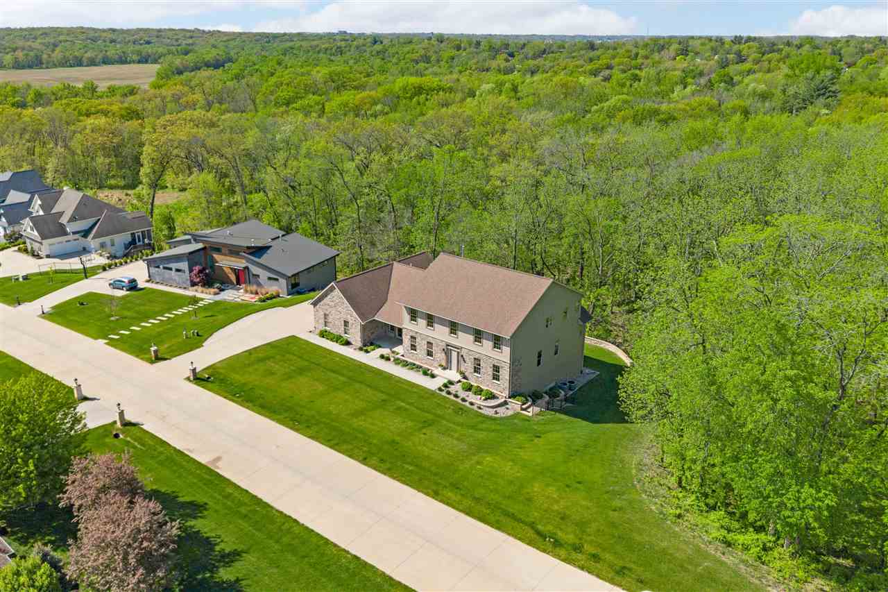 3009 Woodland Ridge Drive NE Iowa City IA 52240