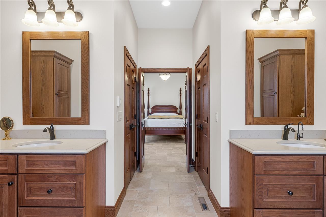 3009 Woodland Ridge Drive NE Iowa City IA 52240