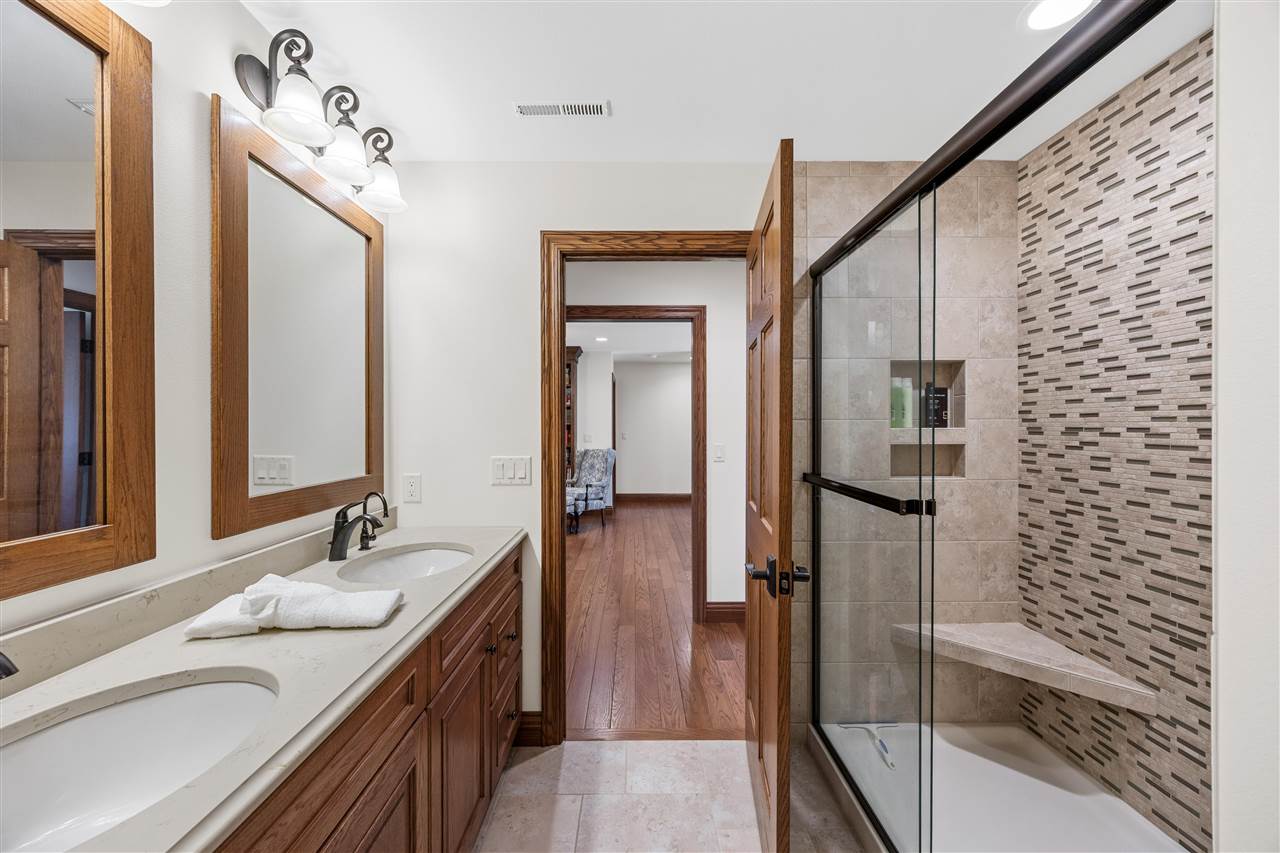 3009 Woodland Ridge Drive NE Iowa City IA 52240